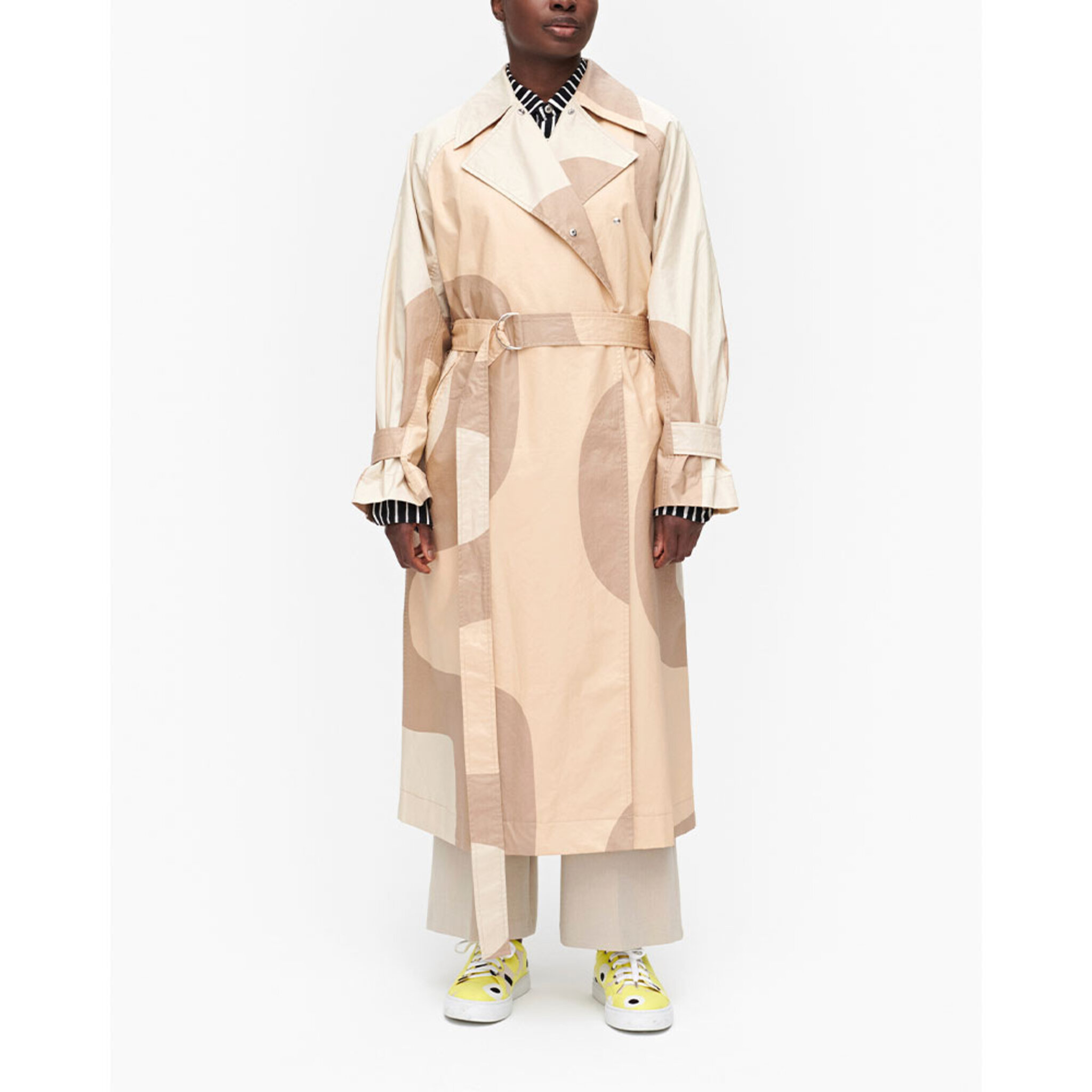 Kantakulma Seireeni Trench Coat
