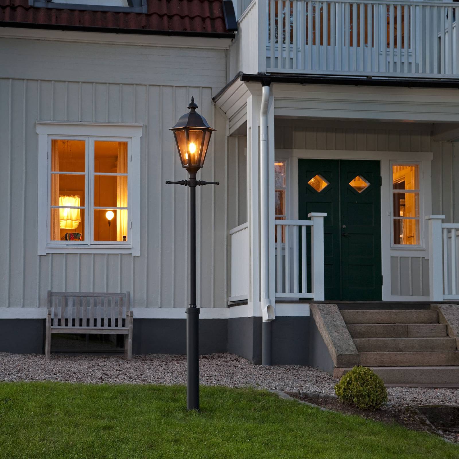 Lyktstolpe Pallas, svart