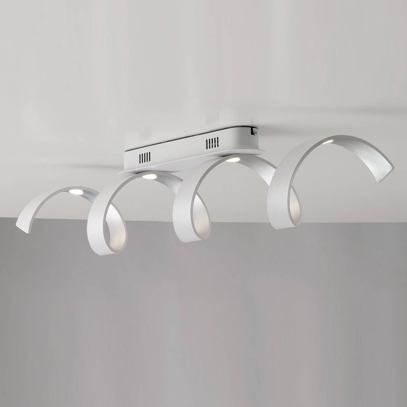 LED-taklampa Helix i vit-silver