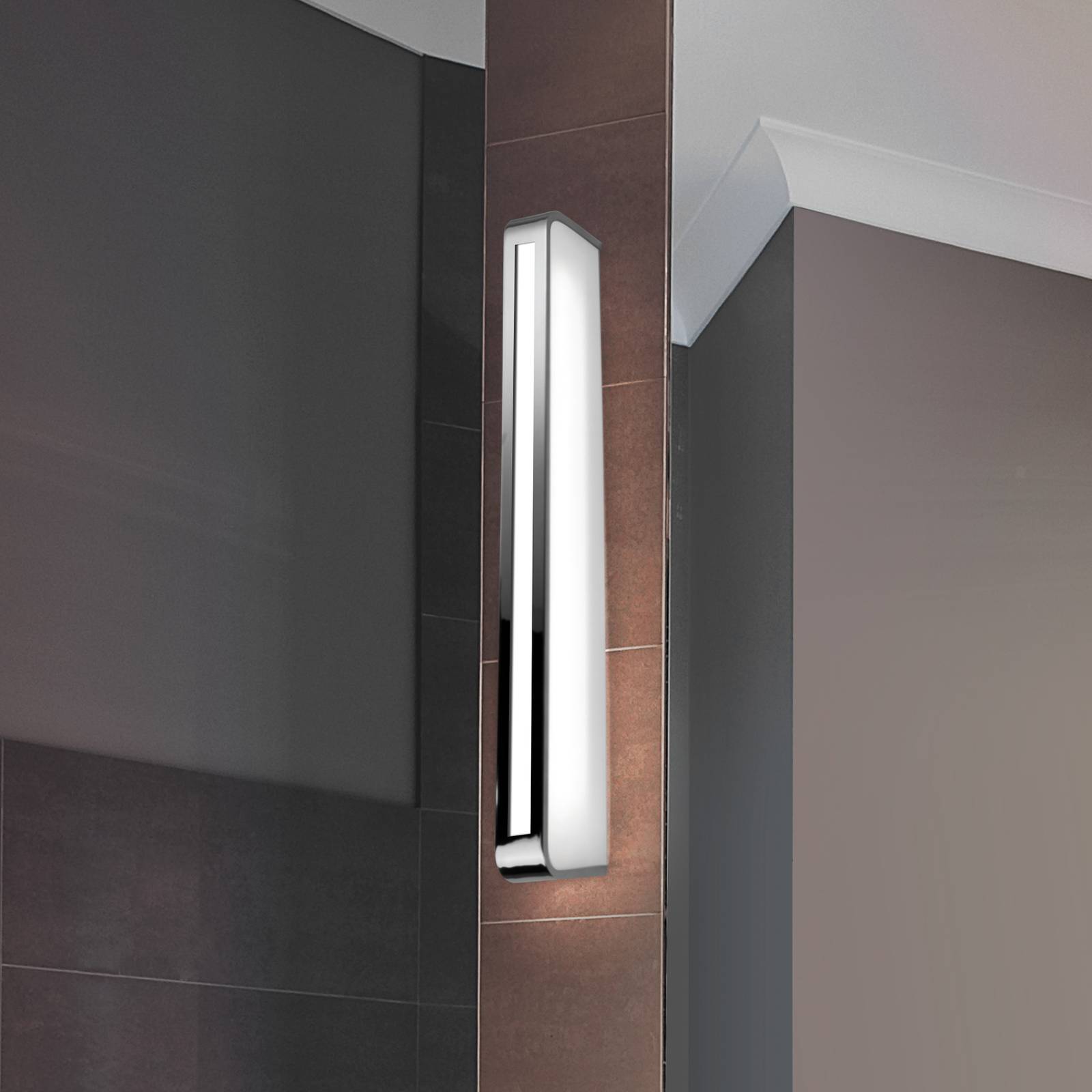 Tidslös LED-vägglampa Arcos, IP20 90 cm, krom