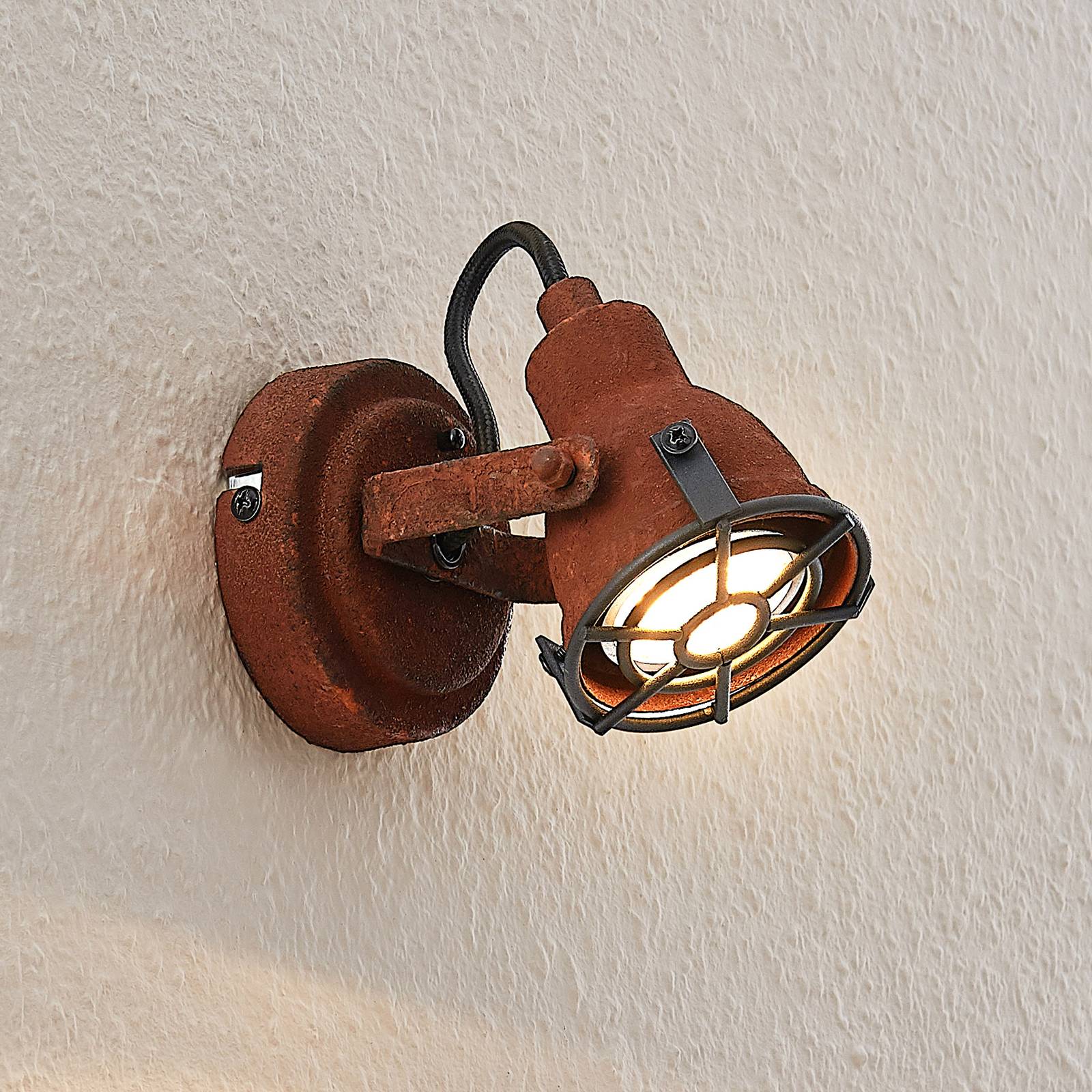Lindby Scabra spotlight i rostoptik, 1 lampa