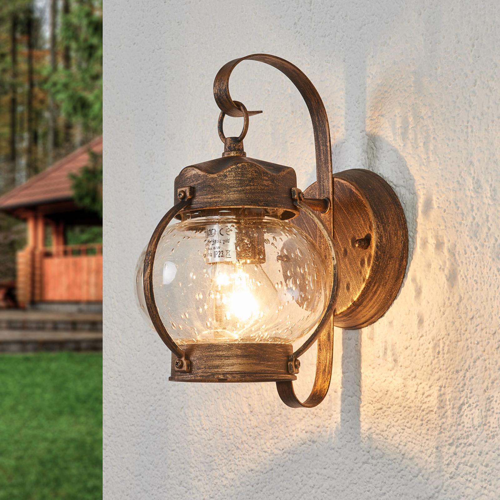 Utomhusvägglampa Margerite med blåsglas