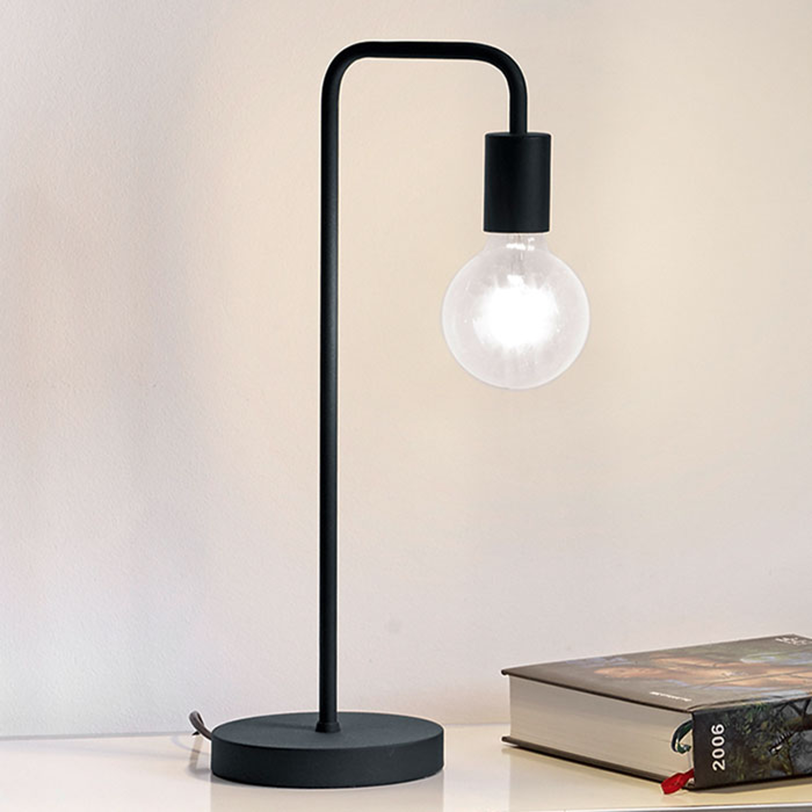 Bordslampa Diallo utan skärm svart matt