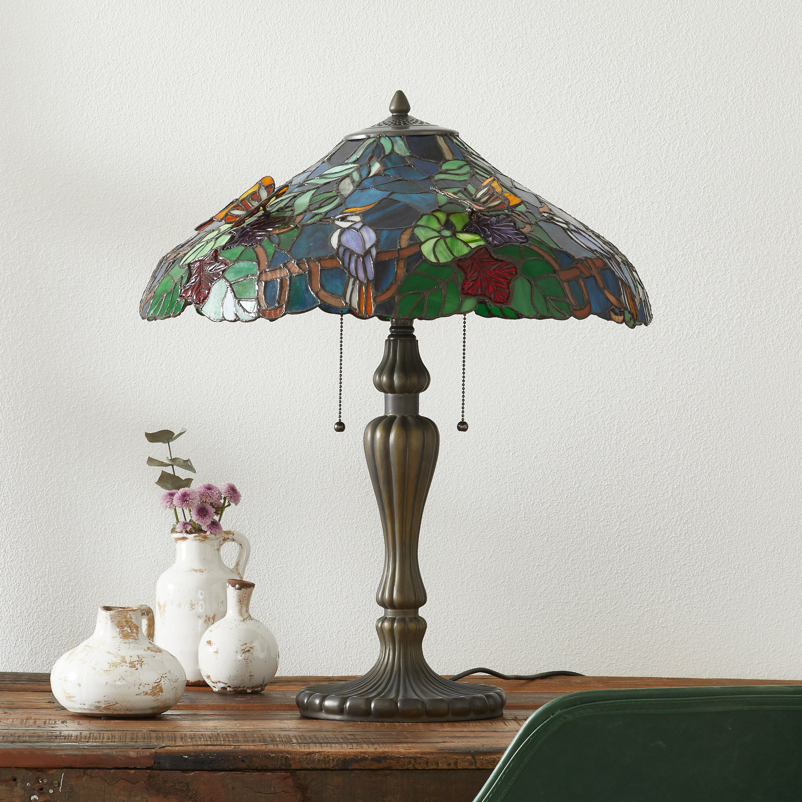 Mästerlig bordslampa Australia, Tiffanystil