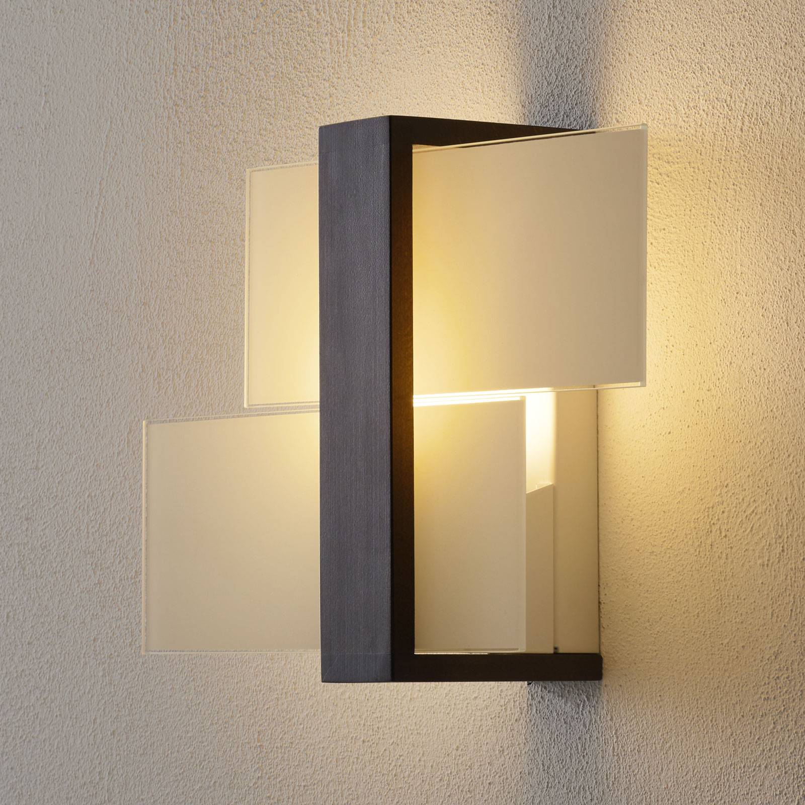 Trävägglampa Triad 35 cm