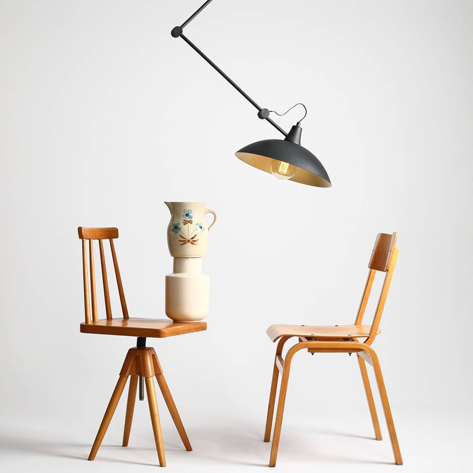 Taklampa 808 justerbar 1 lampa svart/guld