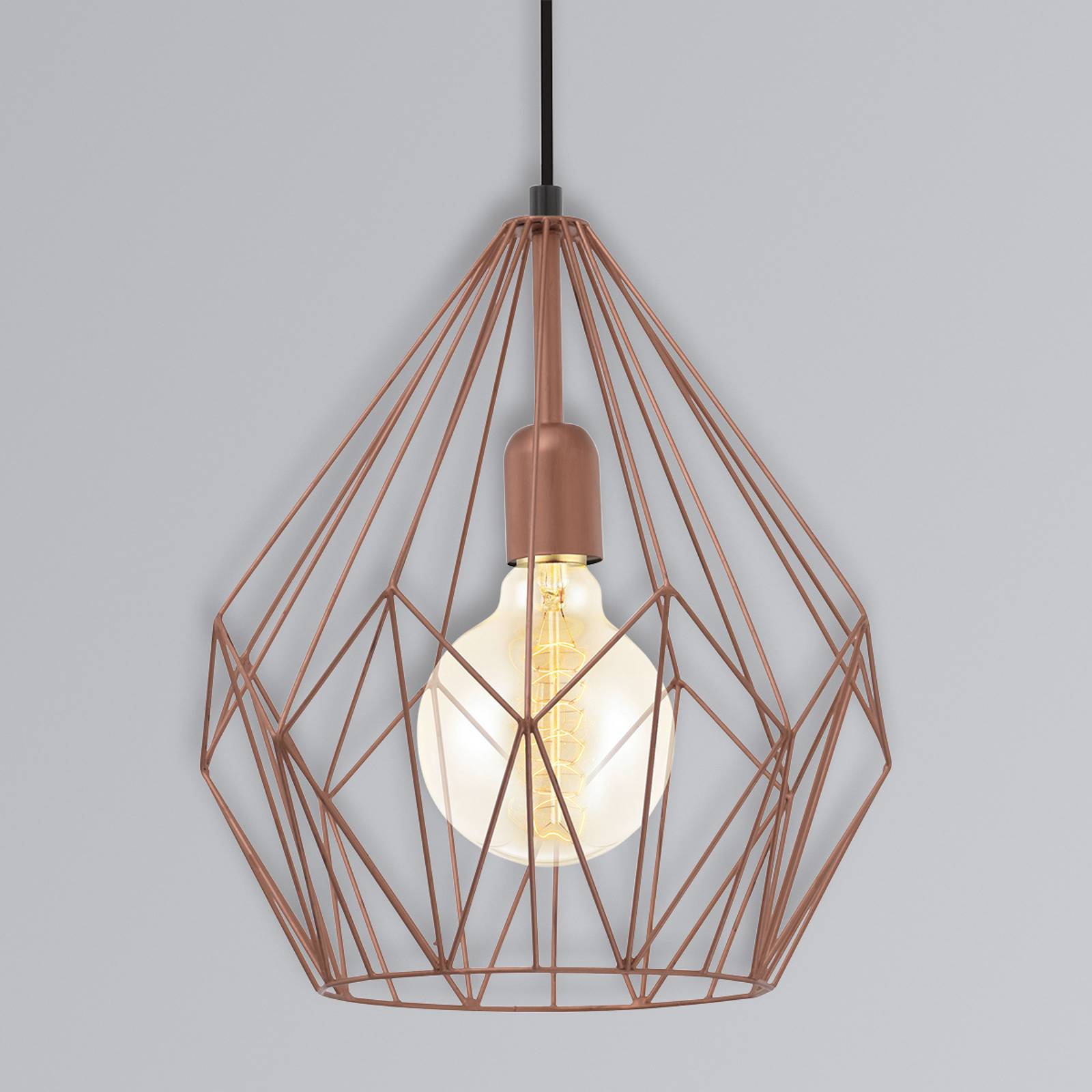 Carlton - en taklampa designad i vintage-stil