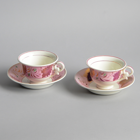 Rörstrand - SÅLD Kaffekoppar med fat med rosa dekor 2 st