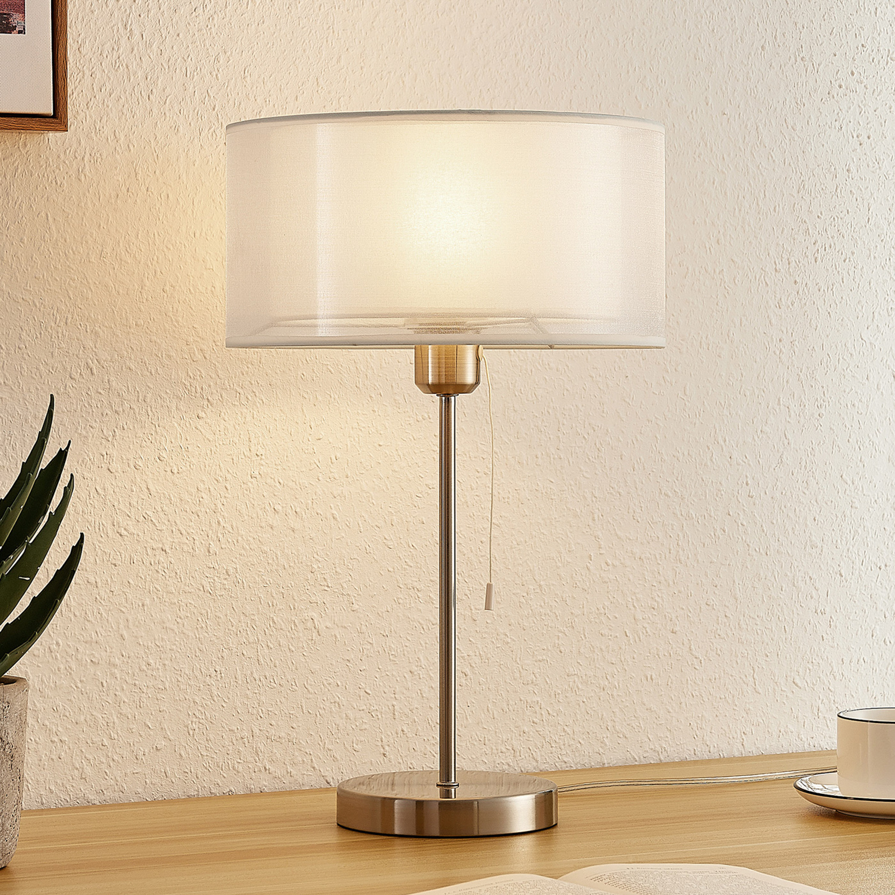 Lindby Taxima bordslampa vit