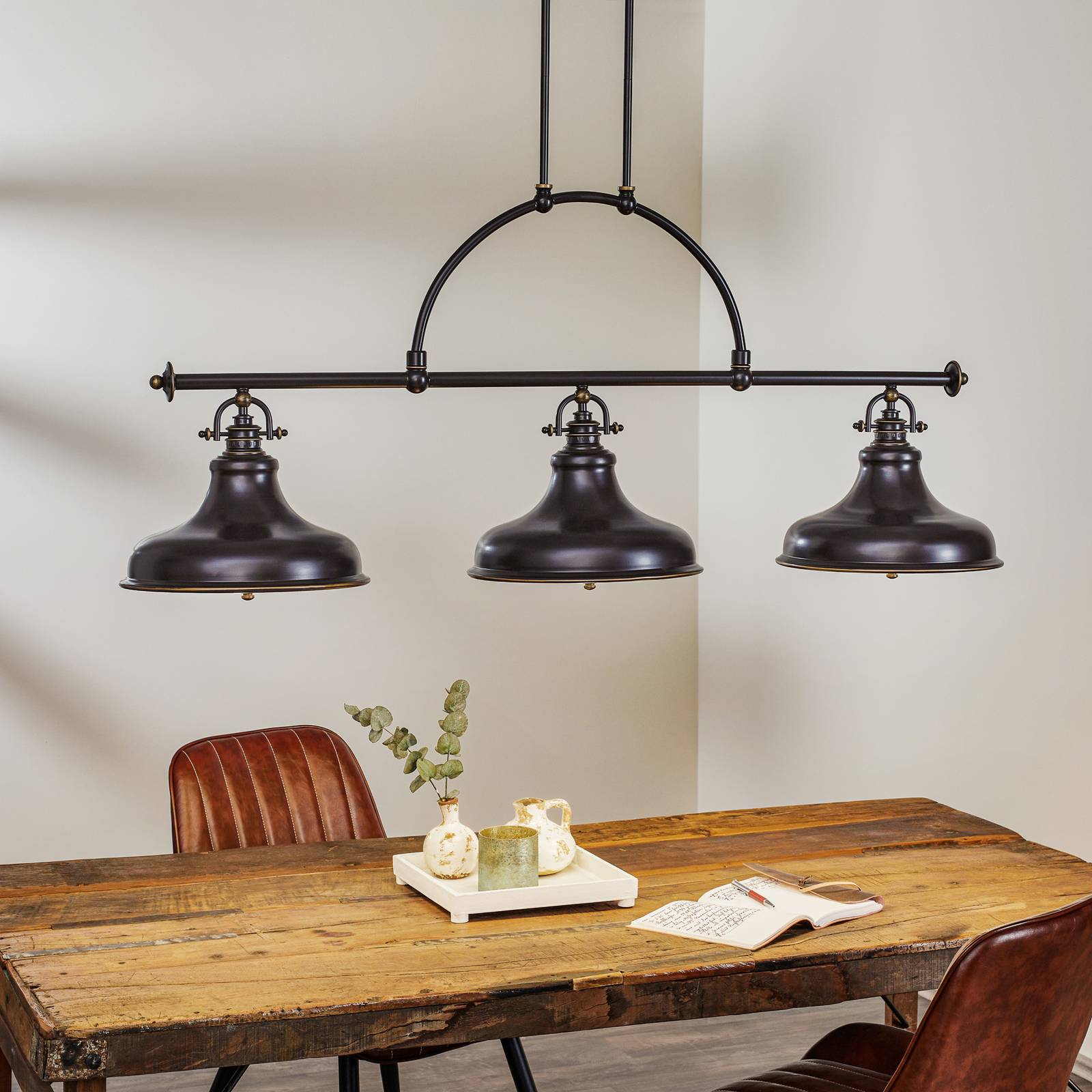 Pendellampa Emery i industristil brons 3 lampor