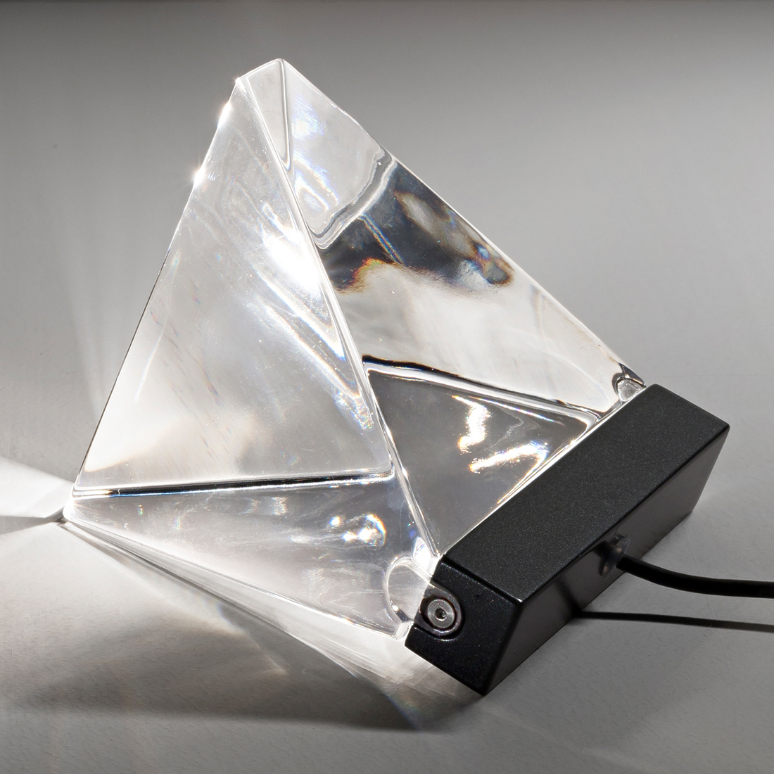 Fabbian Tripla - LED-bordslampa antracit