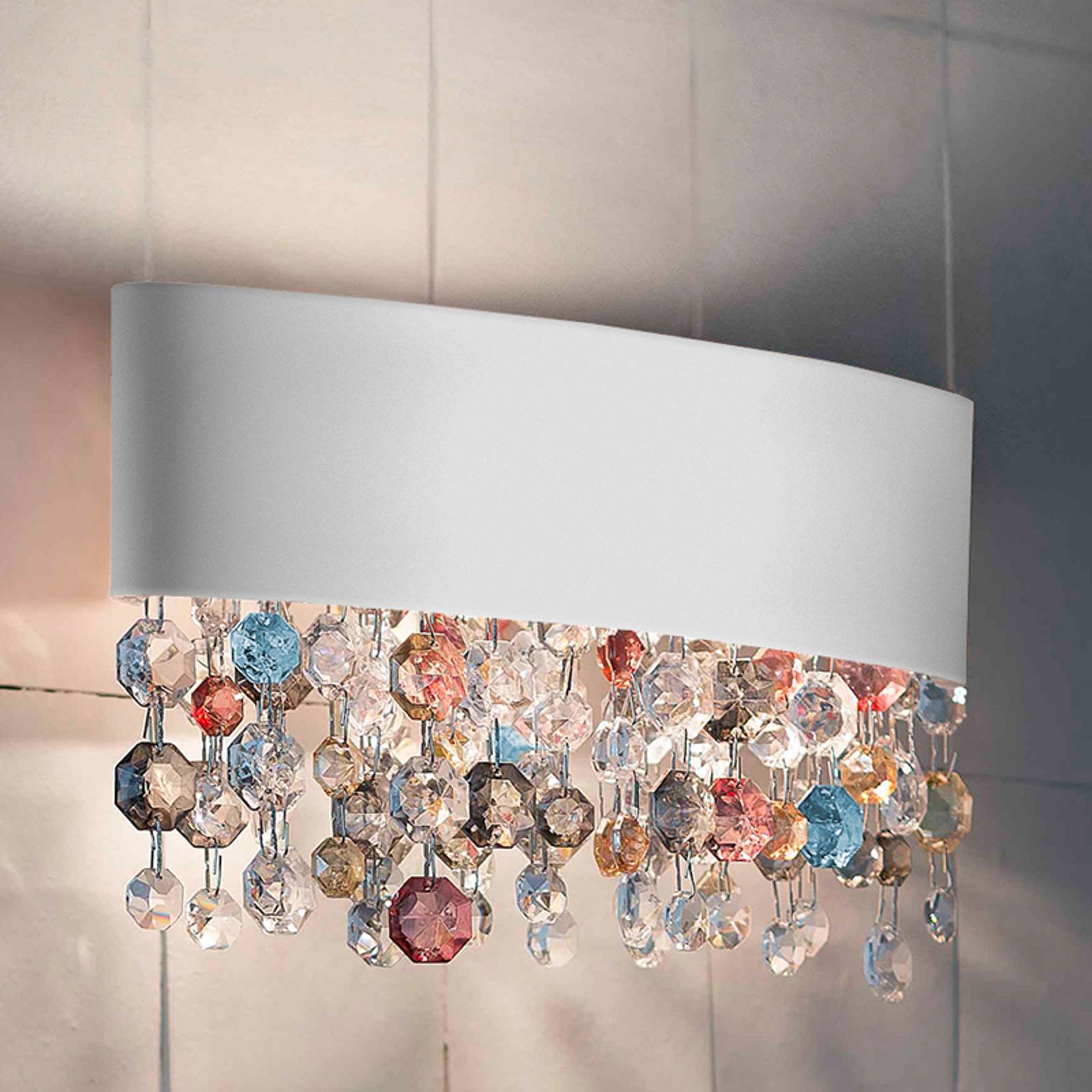 Vit vägglampa Ola med glashänge, 50 cm